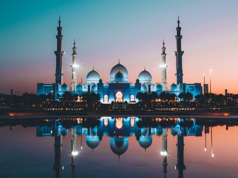 Dubai Extravaganza
